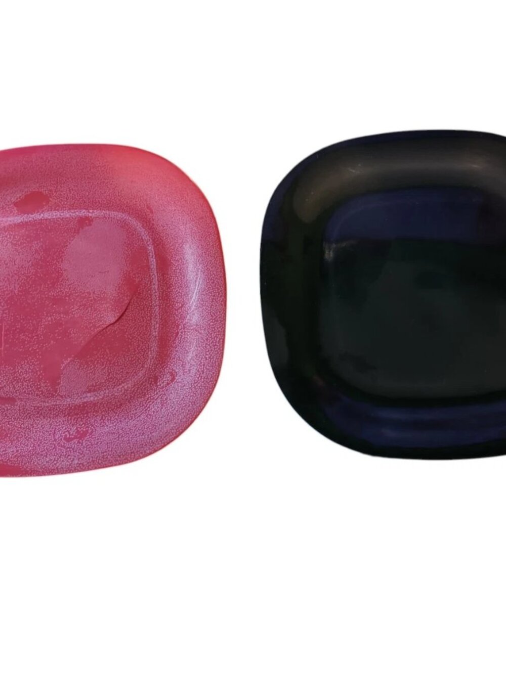 Melamine Plates Set of 2, 11-Inch Melamine Dinnerware 🍽️ Blk/Red Fair Cond